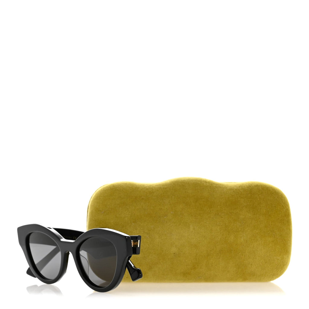 Gucci Cat-Eye Sunglasses — Black GG0957S