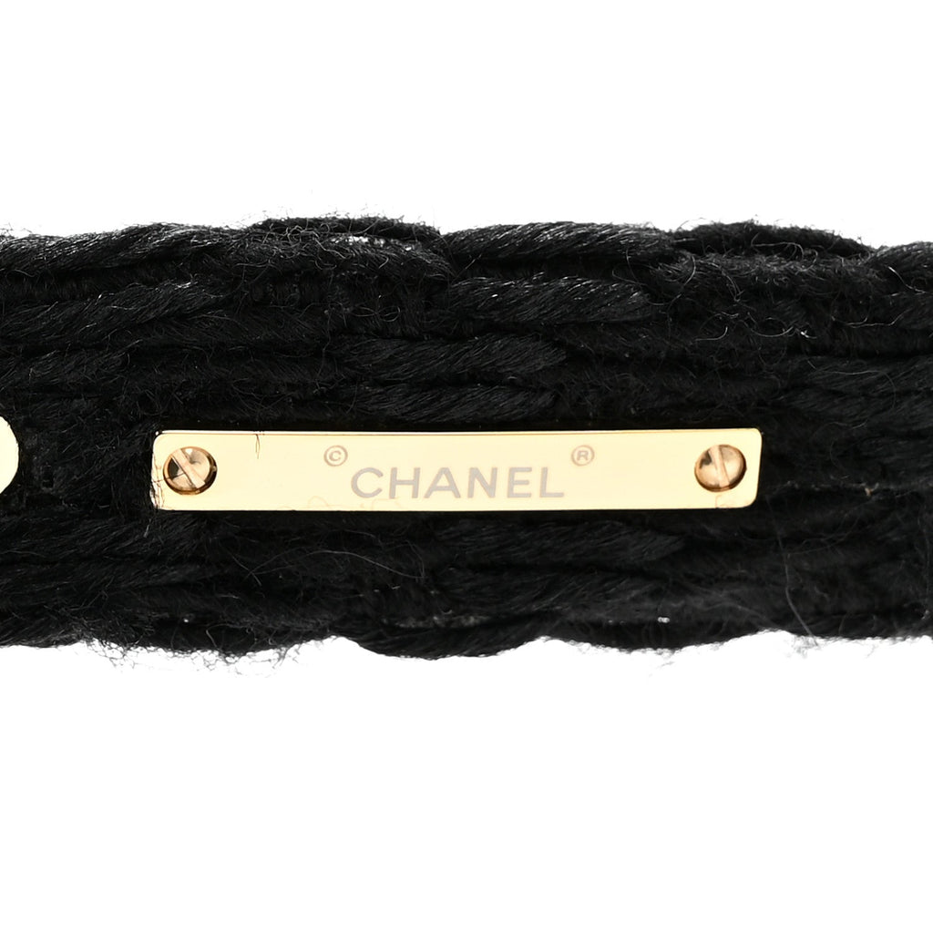 Chanel Cat-Eye Sunglasses — Black