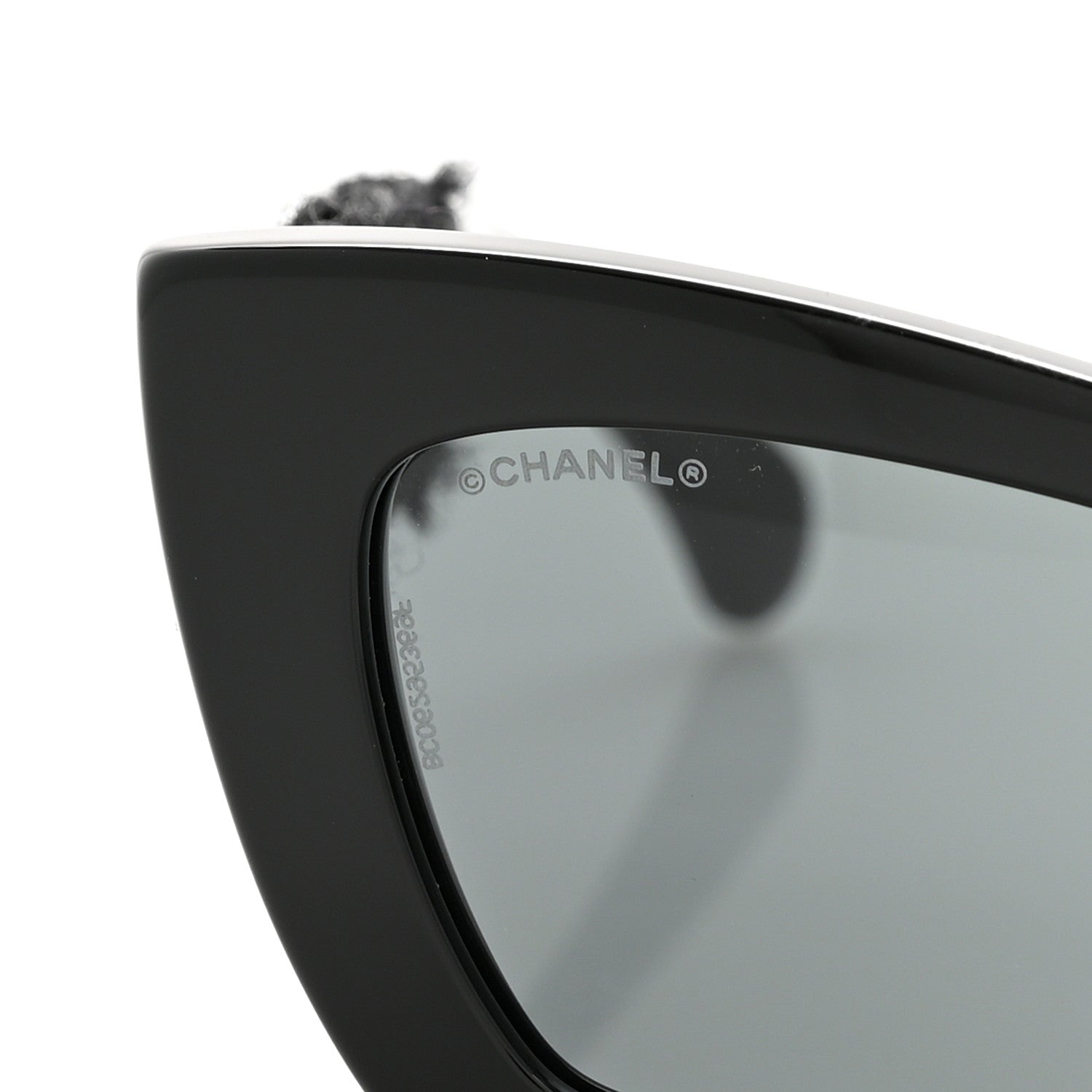 Chanel Cat-Eye Sunglasses — Black