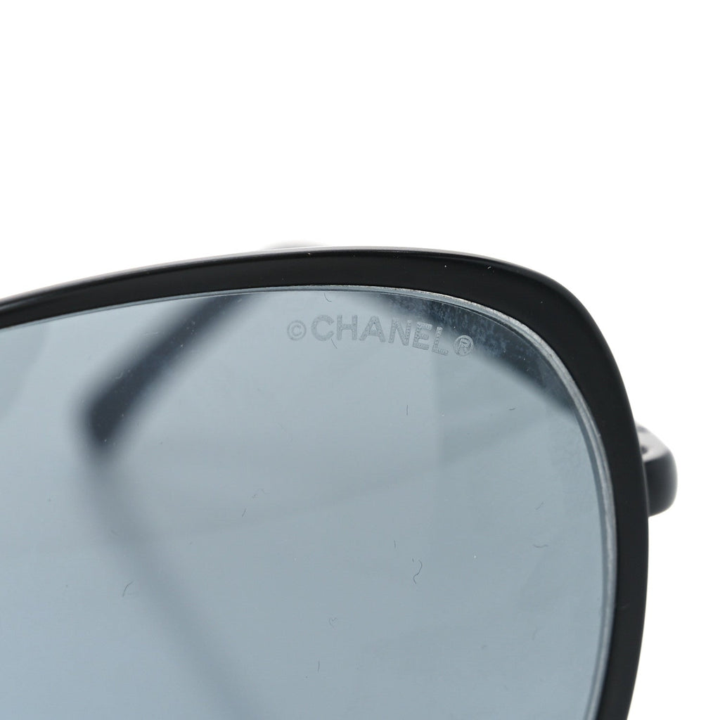 Chanel Aviator Sunglasses — Black